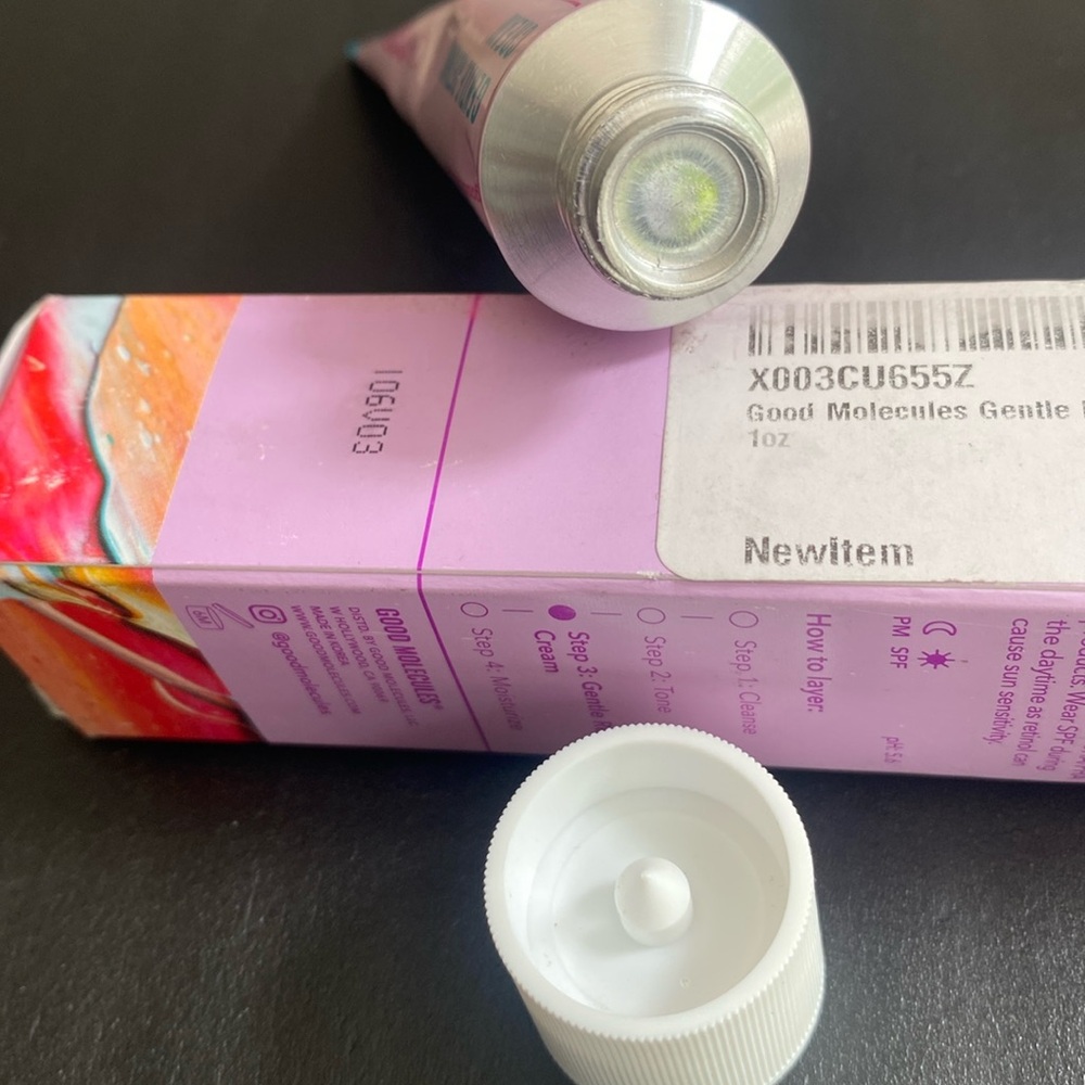 Good Molecules Gentle Retinol Cream Firming, New - Picture 6 of 6